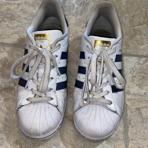 adidas Shoes - Adidas Superstar
